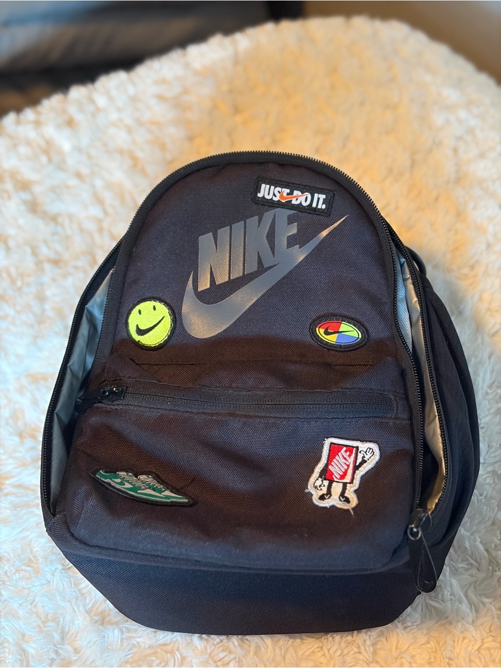 Nike Black Lunch Bag with Patch Details